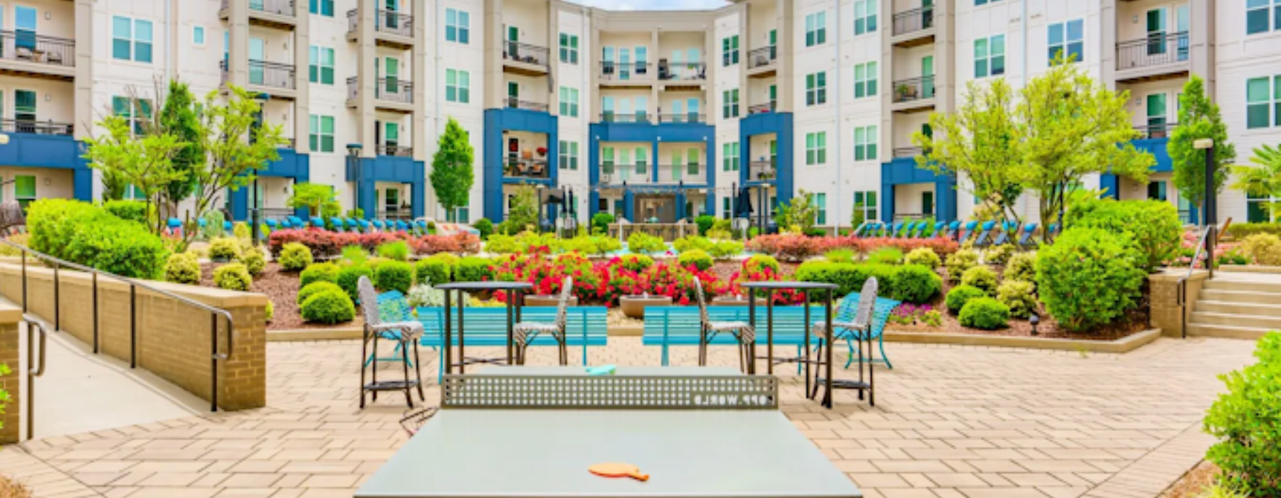 Your New Home in Luxury Charlotte Apartments | Image of Ballantyne Exterior